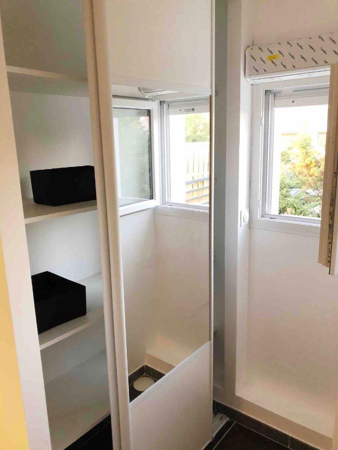 Appartements Meublees A Cote De L'Aeroport Marseille Provence Marignane Extérieur photo